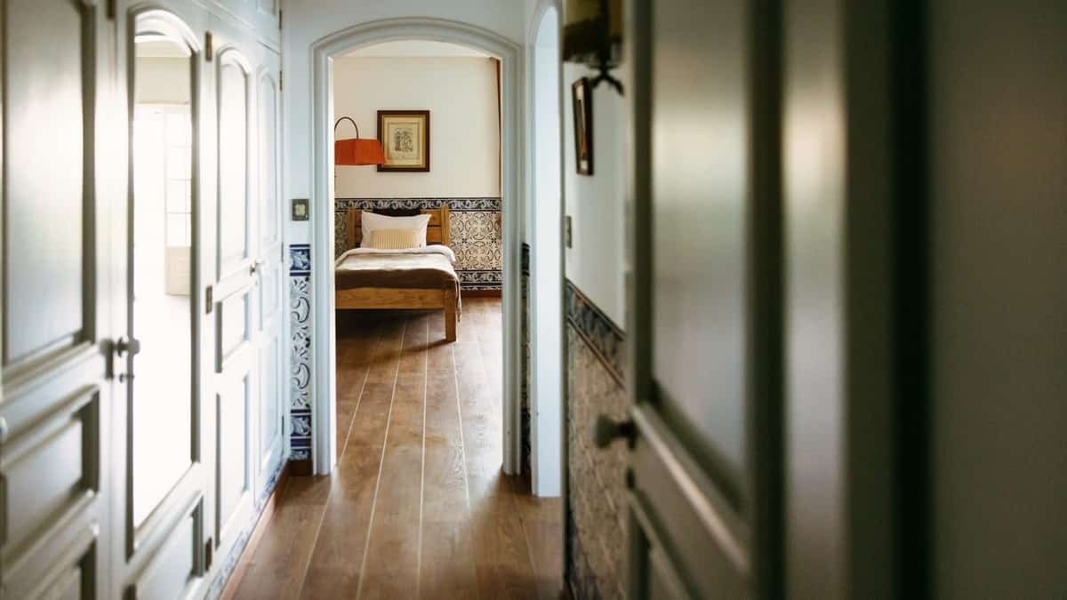 Room 1 View 2
